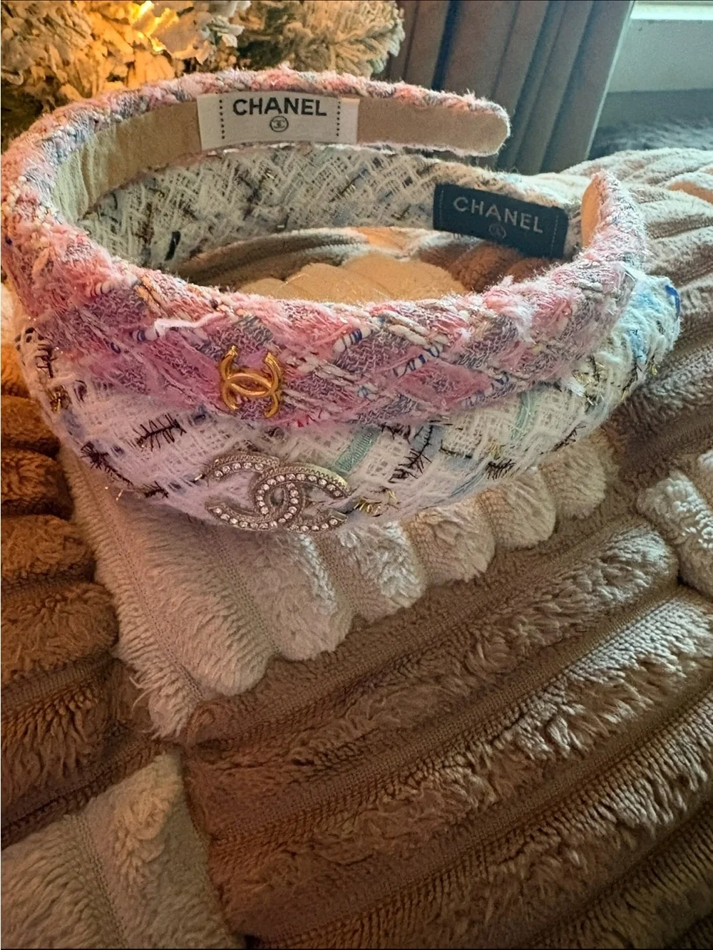 FASHION Set of 2  White  and Pink Tweed Padded Headband with Gold Accent